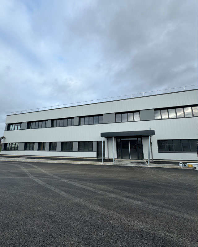 Bâtiment industriel à Caen
